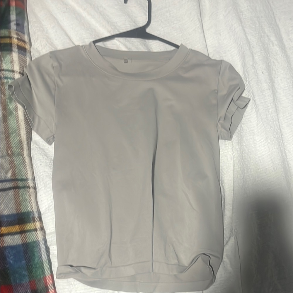 Gray Short Sleeve Crew Neck T-Shirt
